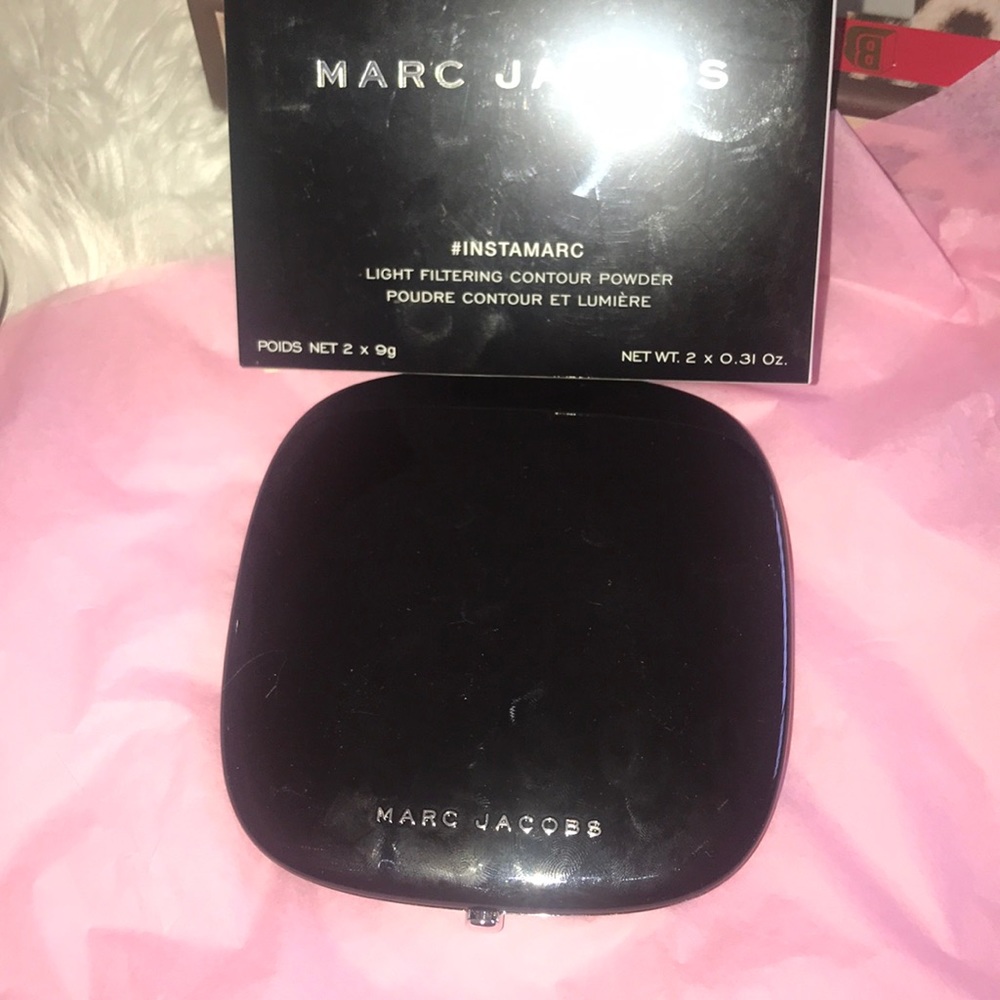Marc Jacobs Contour Powder - Picture 3 of 7